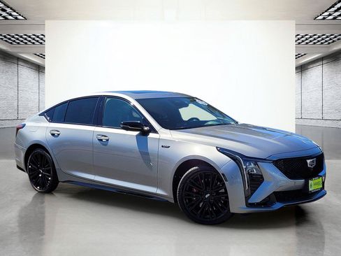 Used 2025 Cadillac CT5 V w/ LPO, ONYX Package AWD/4WD image 2