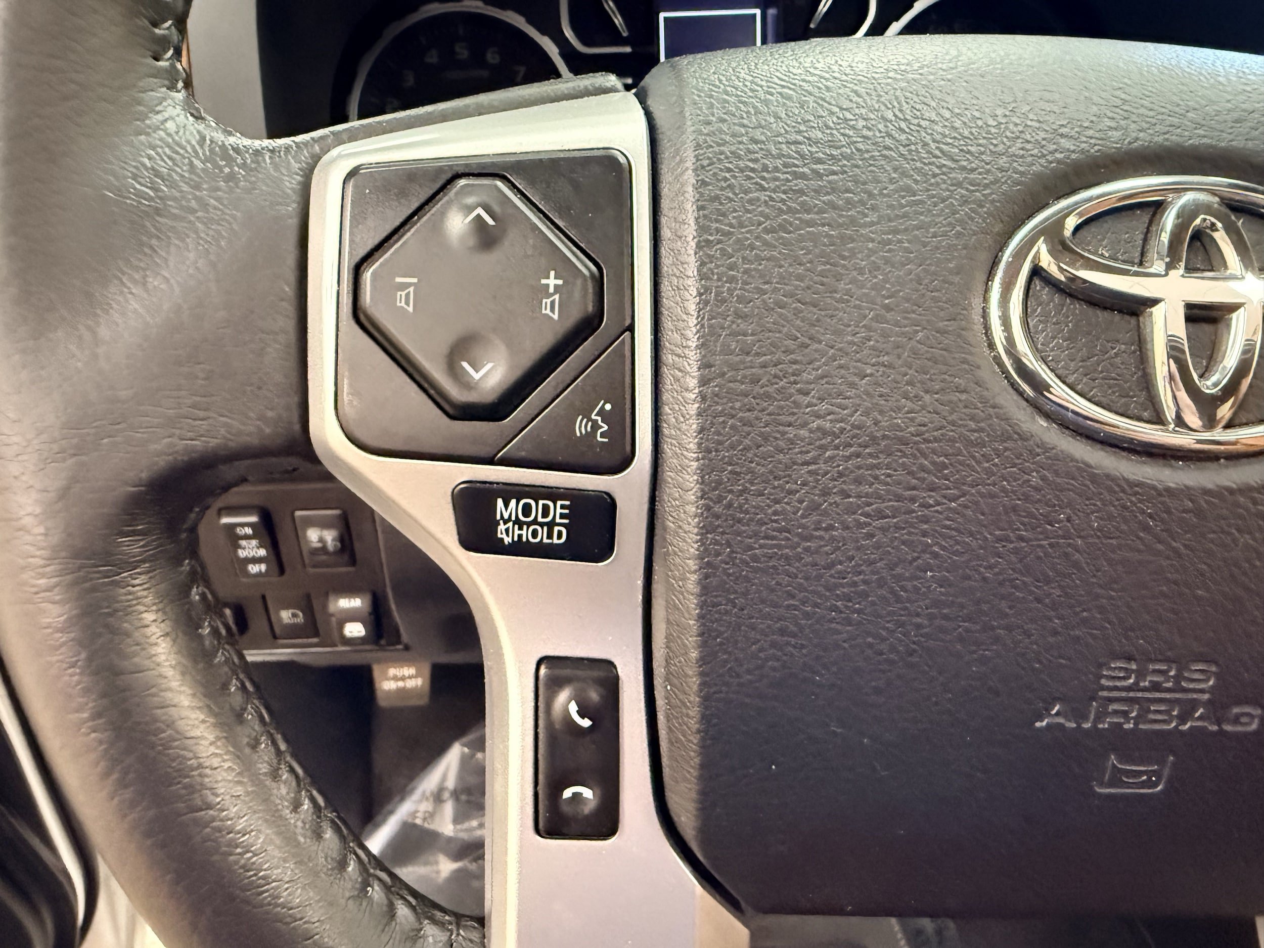 Used 2019 Toyota Tundra 1794 Edition AWD/4WD image 34