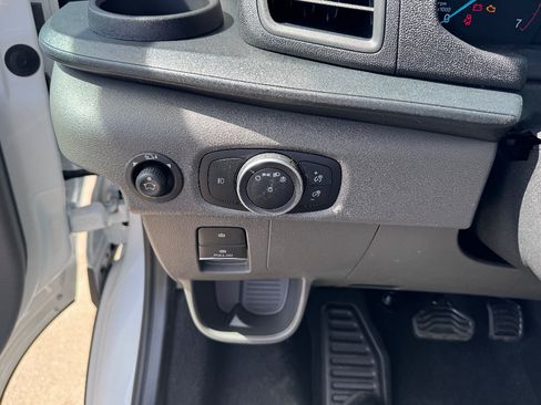 Used 2025 Ford Transit 350 XLT AWD/4WD image 9
