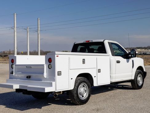 Used 2018 Ford F250 XL image 7