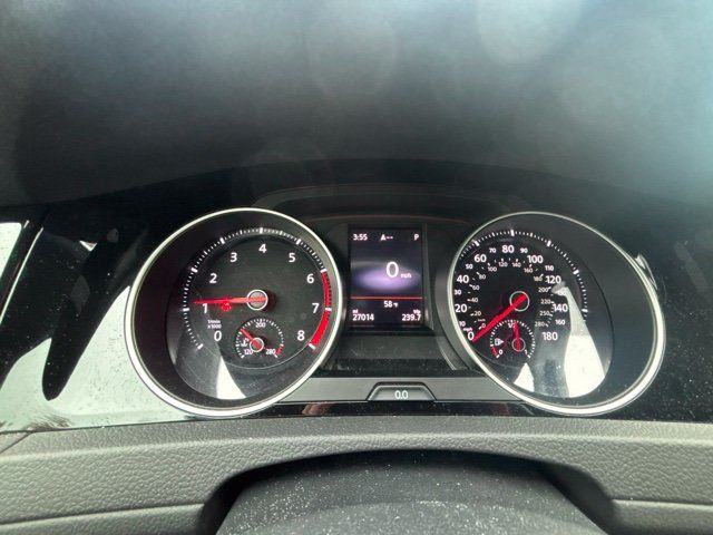 Used 2021 Volkswagen GTI SE FWD image 15