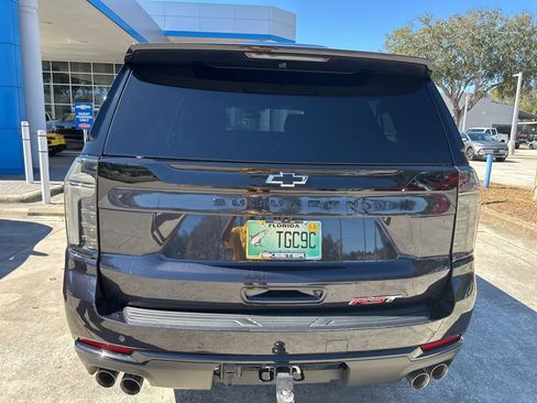 Used 2025 Chevrolet Suburban RST w/ Comfort Package image 5