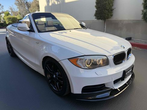 Used 2012 BMW 135i Convertible image 27