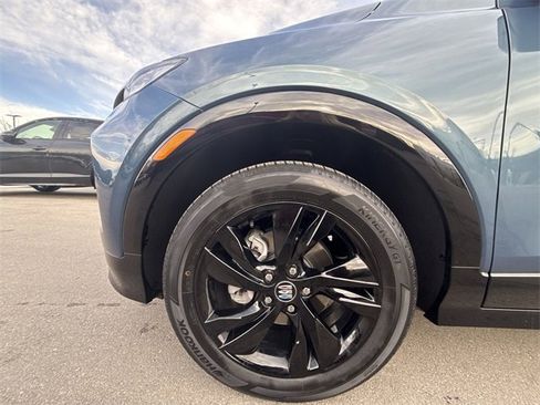 Used 2024 Buick Encore GX Sport Touring image 10