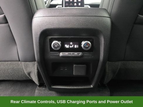 Used 2025 GMC Acadia Elevation w/ Elevation Premium Package image 52