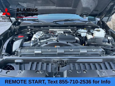 Used 2025 GMC Sierra 2500 AT4 w/ AT4 Premium Plus Package image 21