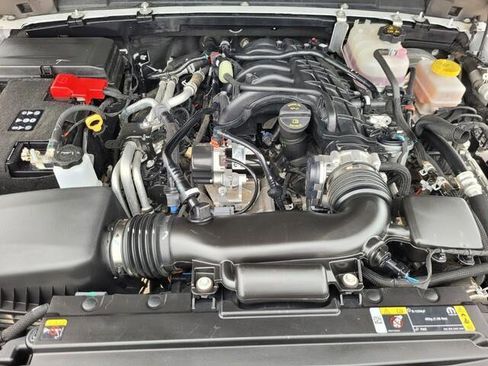 Used 2023 Jeep Wrangler Sport S image 11