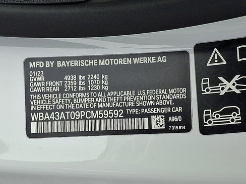 Certified 2023 BMW 430i xDrive Convertible w/ M Sport Package image 28