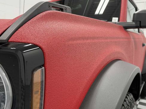 Used 2022 Ford Bronco Wildtrak image 9