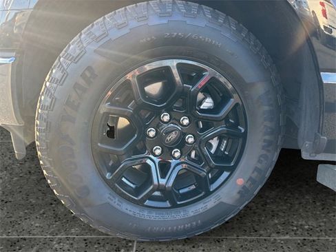 Used 2023 Ford F150 XLT image 14