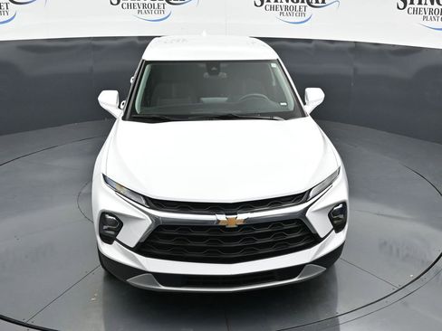 Used 2025 Chevrolet Blazer LT FWD image 19