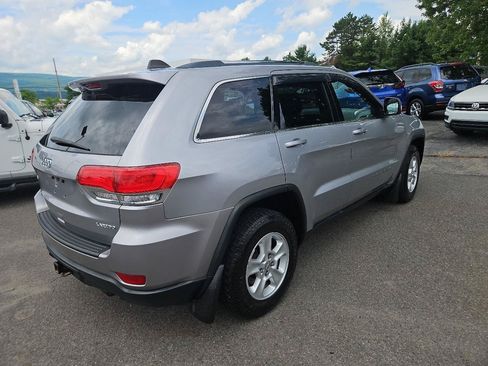 Used 2014 Jeep Grand Cherokee Laredo w/ Security & Convenience Group AWD/4WD image 3