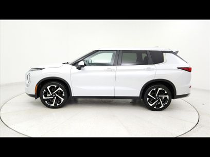 Used 2024 Mitsubishi Outlander FWD