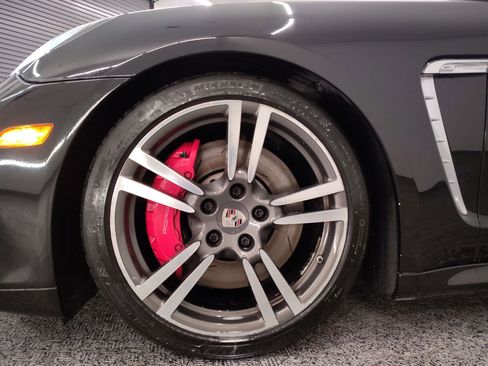 Used 2012 Porsche Panamera Turbo S image 11