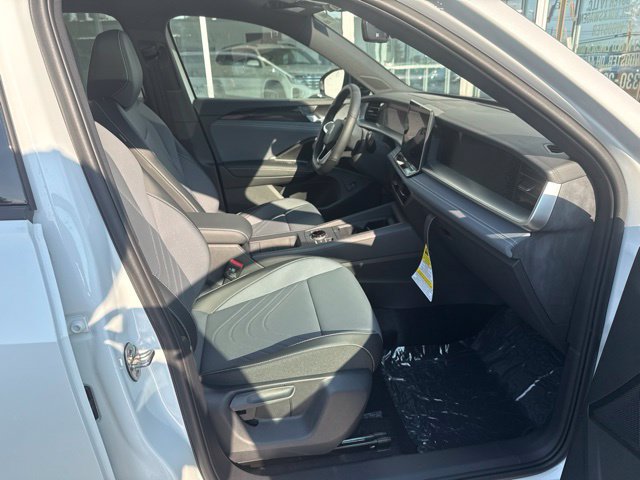 New 2026 Volkswagen Tiguan SE R-Line AWD/4WD image 28