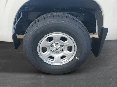 New 2026 Nissan Frontier S image 11