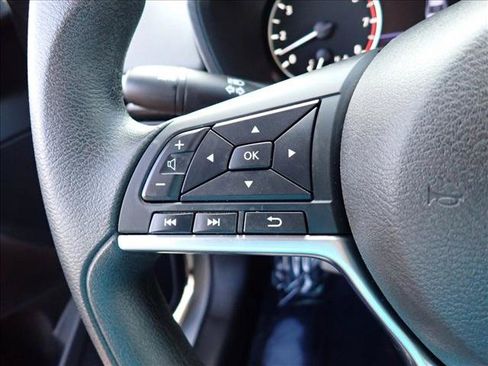 Used 2019 Nissan Altima 2.5 S FWD image 15