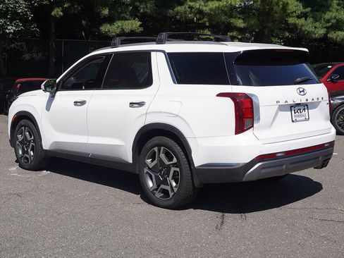 Used 2023 Hyundai Palisade Limited AWD/4WD image 15