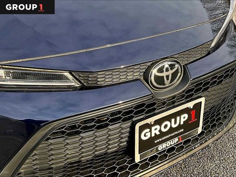 Certified 2022 Toyota Corolla LE image 30