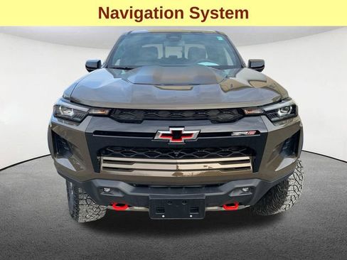 Used 2024 Chevrolet Colorado ZR2 w/ ZR2 Convenience Package III image 4