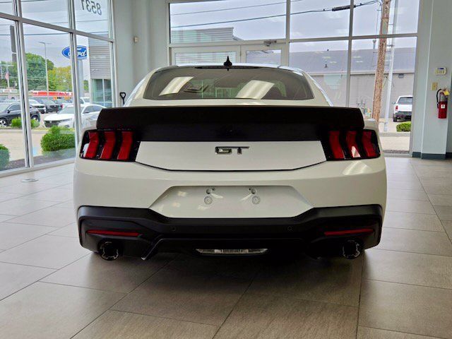 Used 2024 Ford Mustang GT Premium RWD image 5
