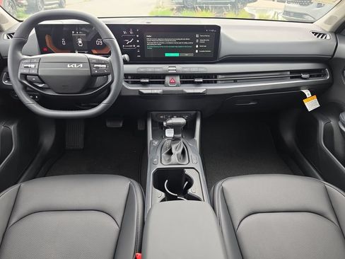 New 2026 Kia K4 EX FWD image 12