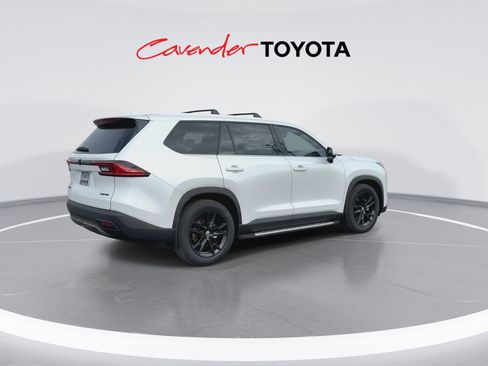 New 2026 Toyota Grand Highlander Limited image 8