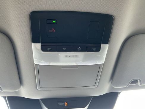 New 2026 Nissan Pathfinder SV image 17