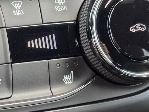 New 2026 Buick Envista Preferred image 8