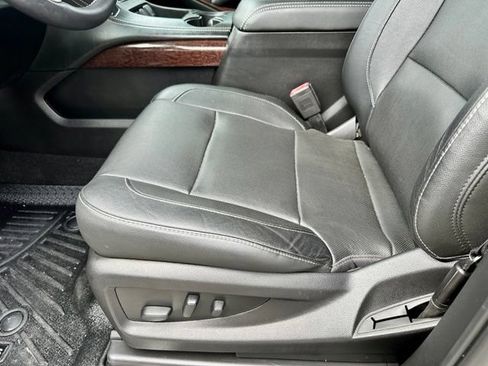 Used 2018 GMC Yukon SLT w/ Open Road Package RWD image 15