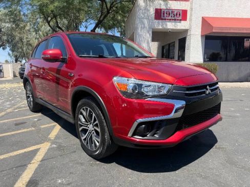 Used 2018 Mitsubishi Outlander Sport ES FWD image 1