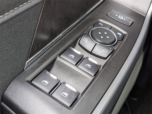 Used 2024 Ford F250 Lariat w/ Lariat Ultimate Package image 23