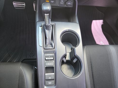 Used 2024 Honda Civic Sport image 30