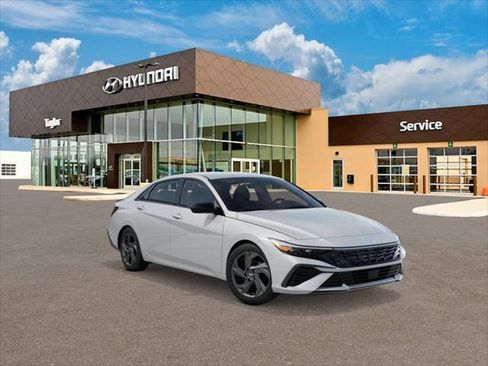 New 2026 Hyundai Elantra Sport FWD image 2