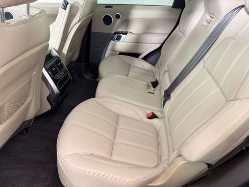 Used 2015 Land Rover Range Rover Sport HSE AWD/4WD image 29