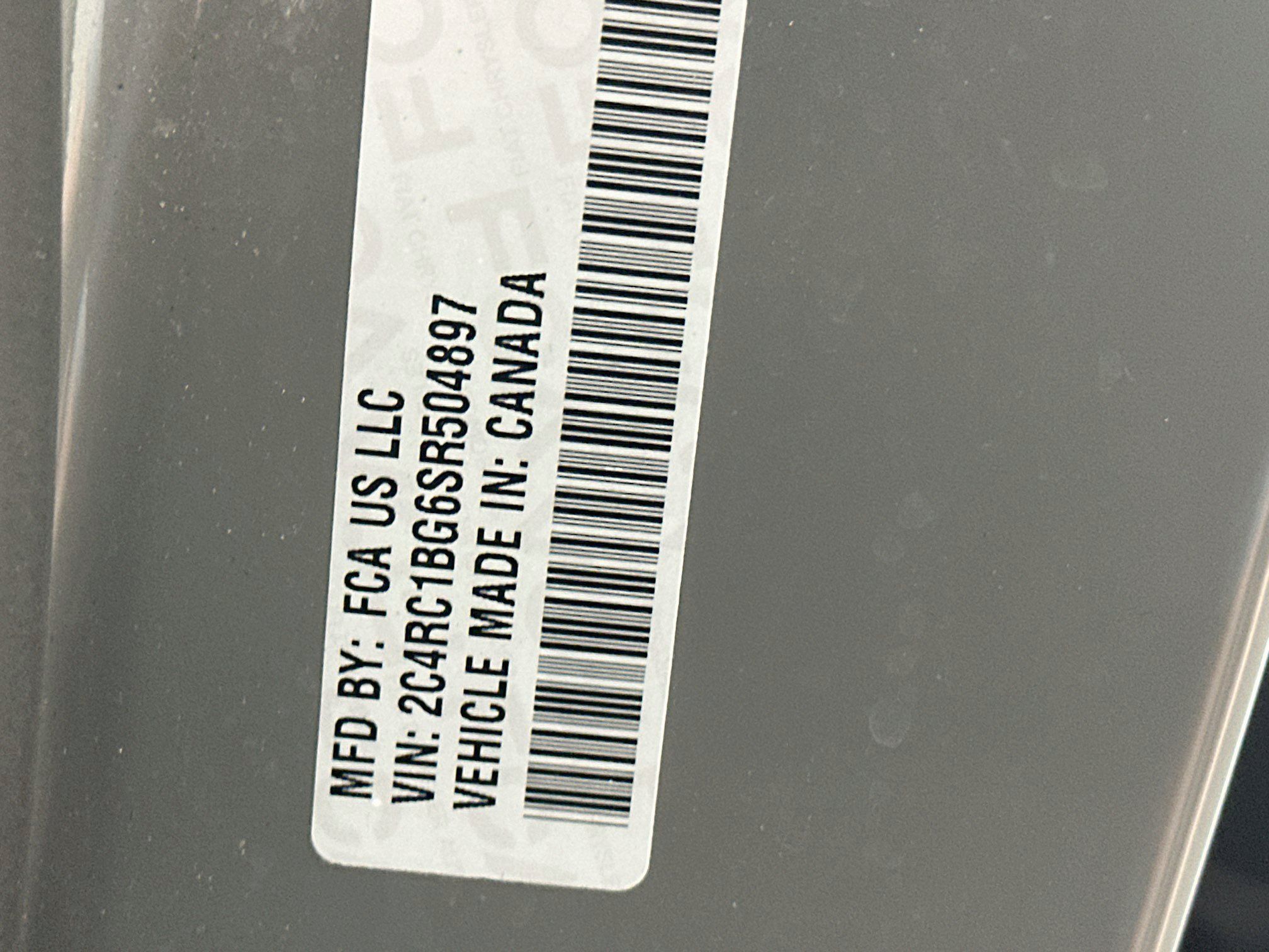 Used 2025 Chrysler Pacifica Select FWD image 12
