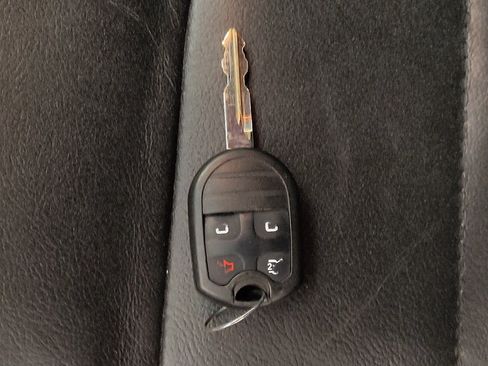 Used 2014 Ford Taurus SEL w/ Equipment Group 201A FWD image 32
