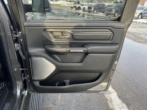 Used 2019 RAM 1500 Limited image 34