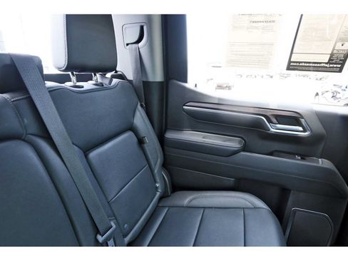 Used 2022 GMC Sierra 1500 SLT AWD/4WD image 10