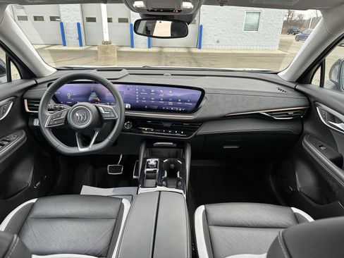 Used 2025 Buick Envision Sport Touring AWD/4WD image 16