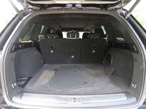 Used 2023 Jeep Grand Cherokee Summit AWD/4WD image 17