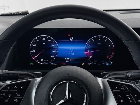 Certified 2026 Mercedes-Benz GLB 250 image 21