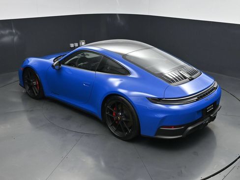 Used 2025 Porsche 911 Carrera GTS RWD image 16