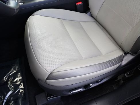 Used 2023 INFINITI QX50 Luxe image 15