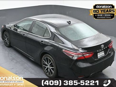 Used 2024 Toyota Camry SE FWD image 19