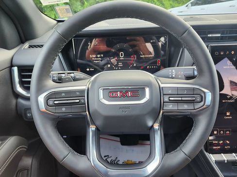 New 2027 GMC Terrain Elevation w/ Elevation Premium Package FWD image 8