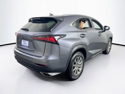 Used 2020 Lexus NX 300 FWD image 5