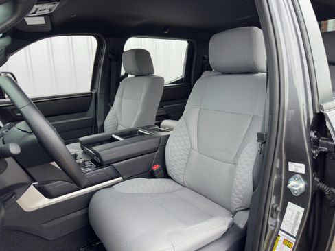 Used 2025 Toyota Tundra SR5 image 38