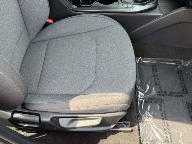 Used 2025 Kia K4 FWD image 11