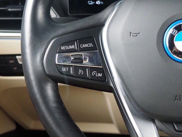 Used 2023 BMW i4 eDrive35 w/ Premium Package RWD image 23